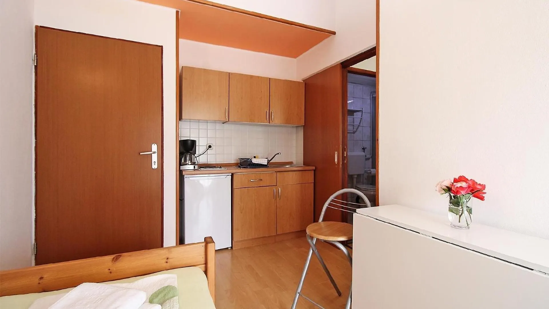 Ferienwohnung Fuer 3 Personen Ca 25 Qm In Fazana, Istrien Istrische Riviera 0*, Fazana Croatia